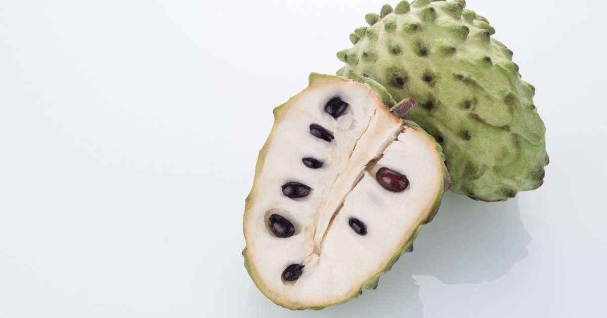 Os cães podem comer Cherimoya? Cherimoya é seguro para cães?
